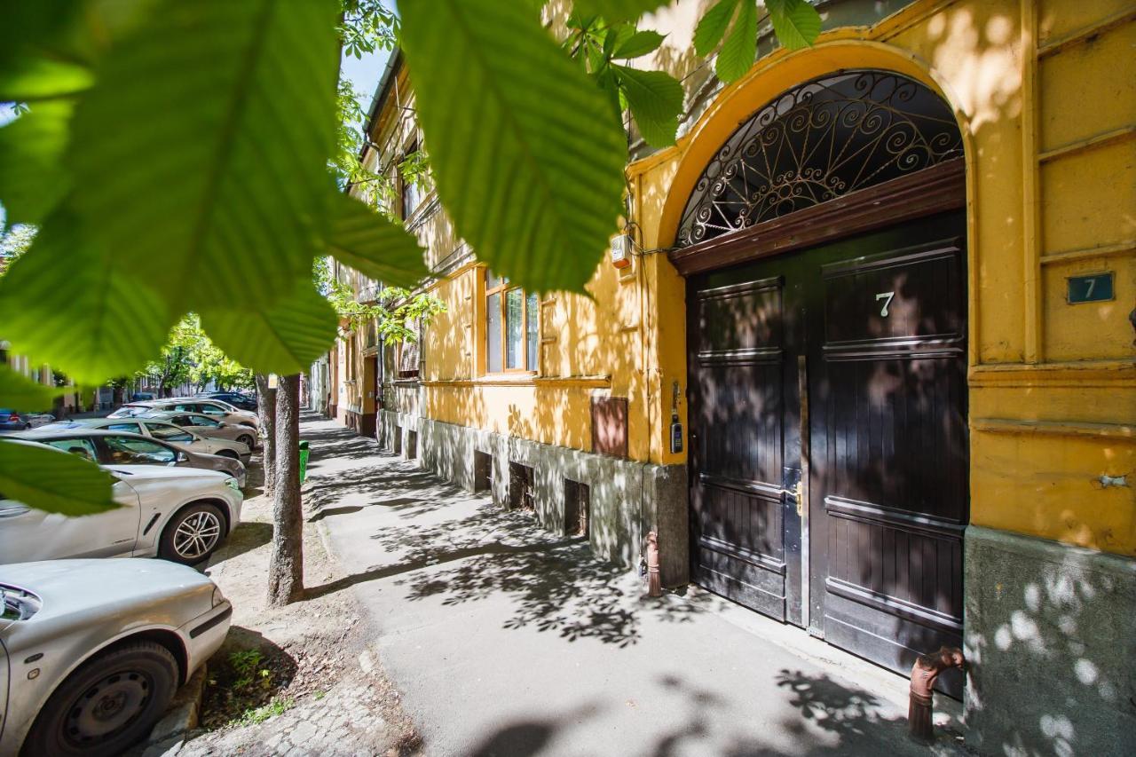Cosy Bohemian Home Near Piata Unirii Oradea Εξωτερικό φωτογραφία
